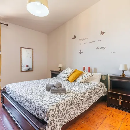 Affittasardegna - Quadri Alba 아파트 *