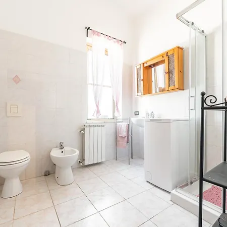 아파트 Affittasardegna - Quadri Alba *