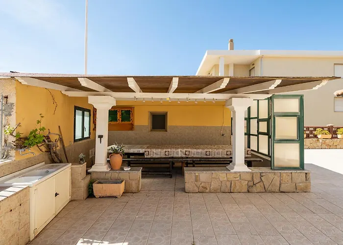 Affittasardegna - Quadri Alba Apartamento *